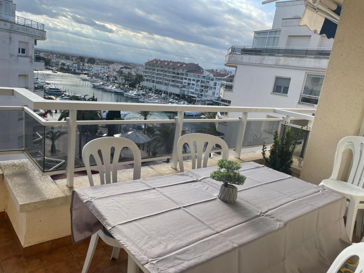 Appartement Magnifique Vue Sur Le Canal Et La Mer D'Empuriabrava Exteriér fotografie